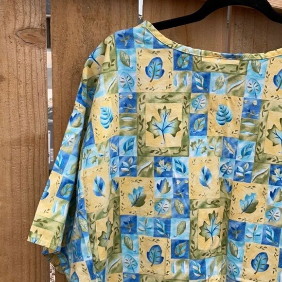 Take 50% OFF- Crest Women's Workwear Srubs Top, Size-3XL - Picture 7 of 7